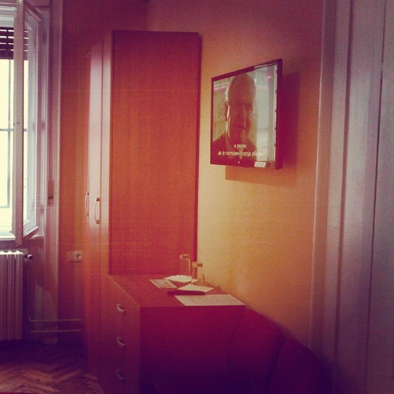 Family Top Rooms Bela Lada Sobe Νόβι Σαντ Εξωτερικό φωτογραφία